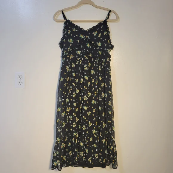 No Boundaries (Juniors L 11-13) Black Ditsy Floral Ruffle Midi Slip Sundress - Picture 5 of 9